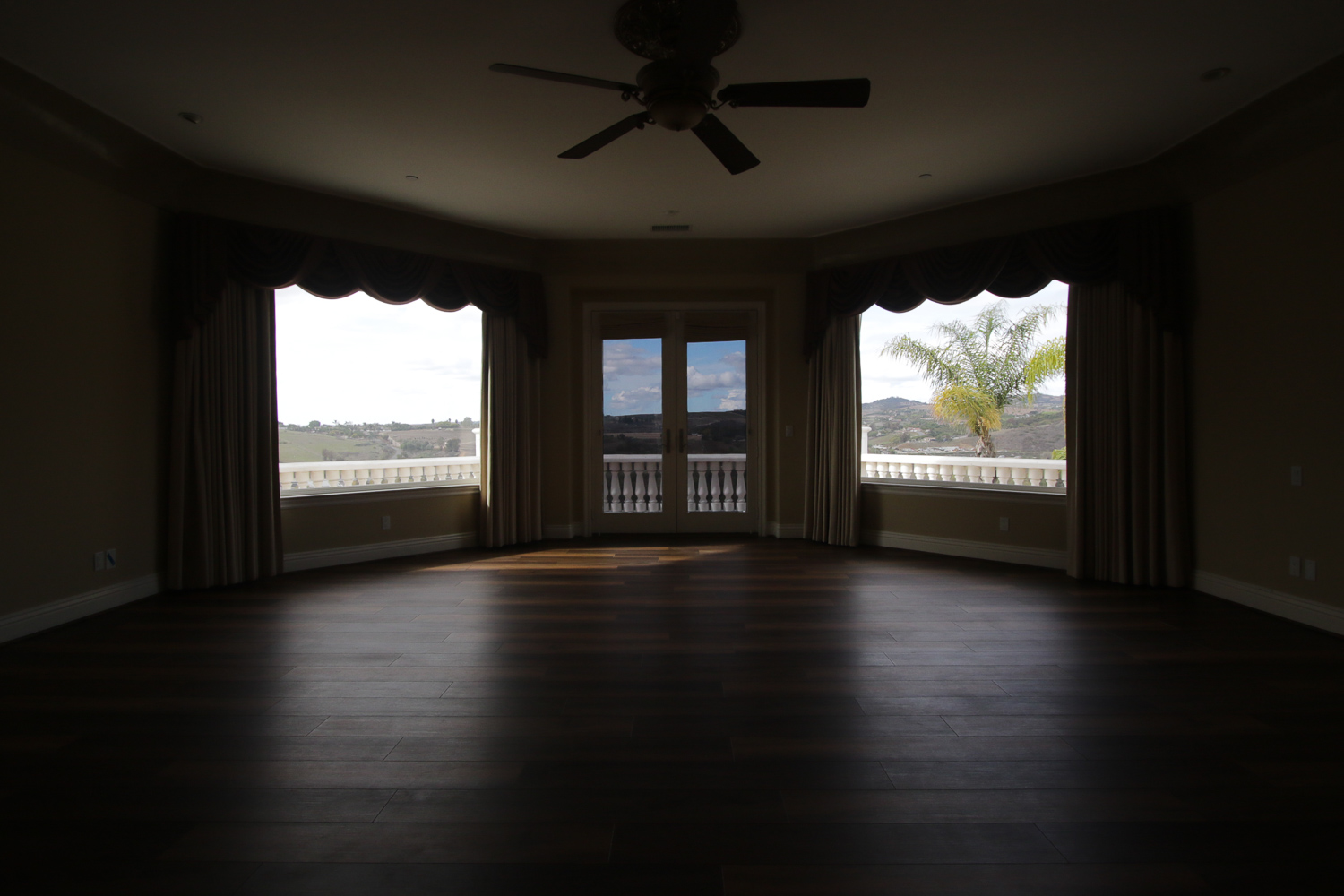 Real estate photo before AI editing