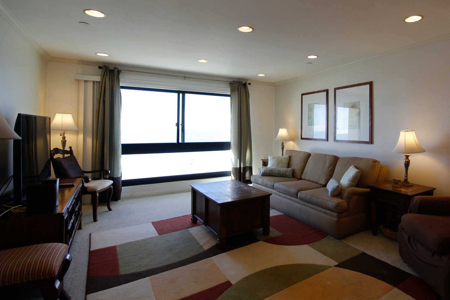 Clear Views: real estate photo before AI editing